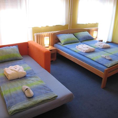 Spirit Hostel And Apartments Beograd Ngoại thất bức ảnh