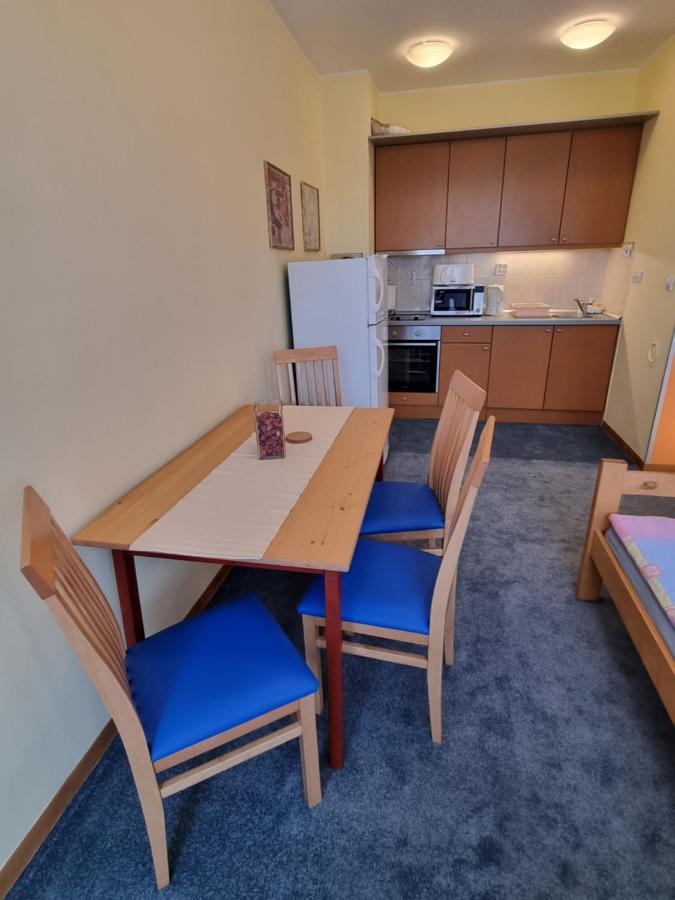 Spirit Hostel And Apartments Beograd Ngoại thất bức ảnh