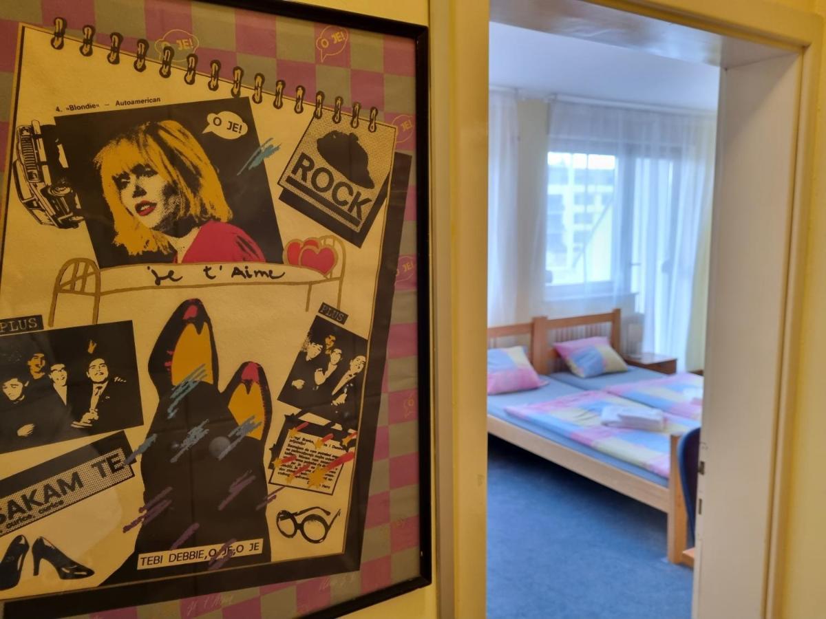 Spirit Hostel And Apartments Beograd Ngoại thất bức ảnh