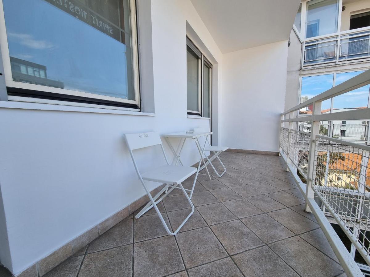 Spirit Hostel And Apartments Beograd Ngoại thất bức ảnh