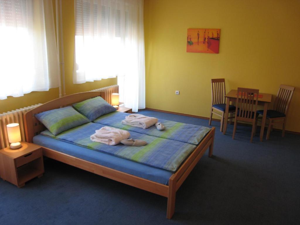 Spirit Hostel And Apartments Beograd Ngoại thất bức ảnh