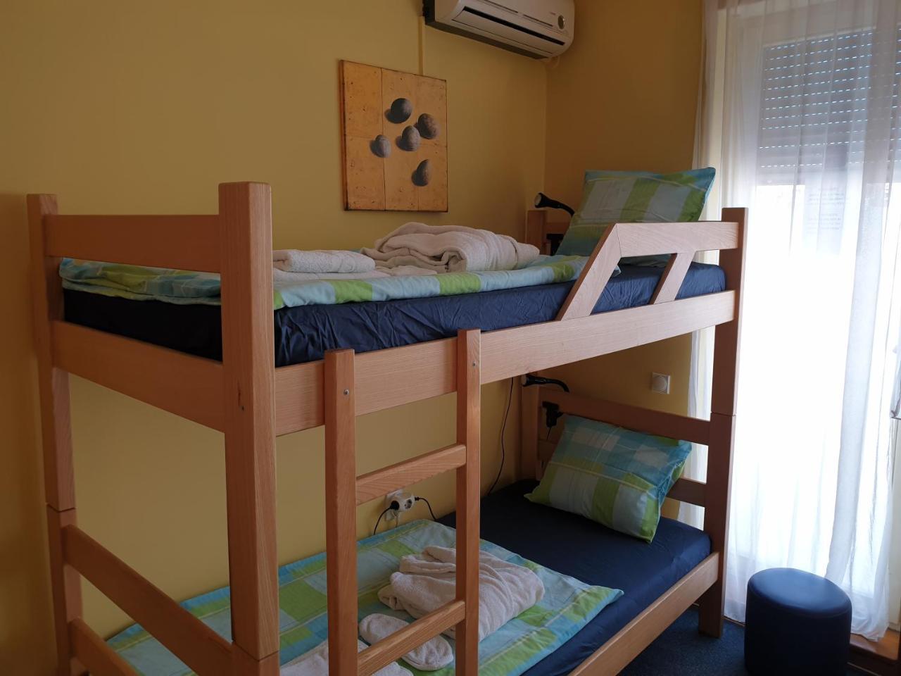 Spirit Hostel And Apartments Beograd Ngoại thất bức ảnh