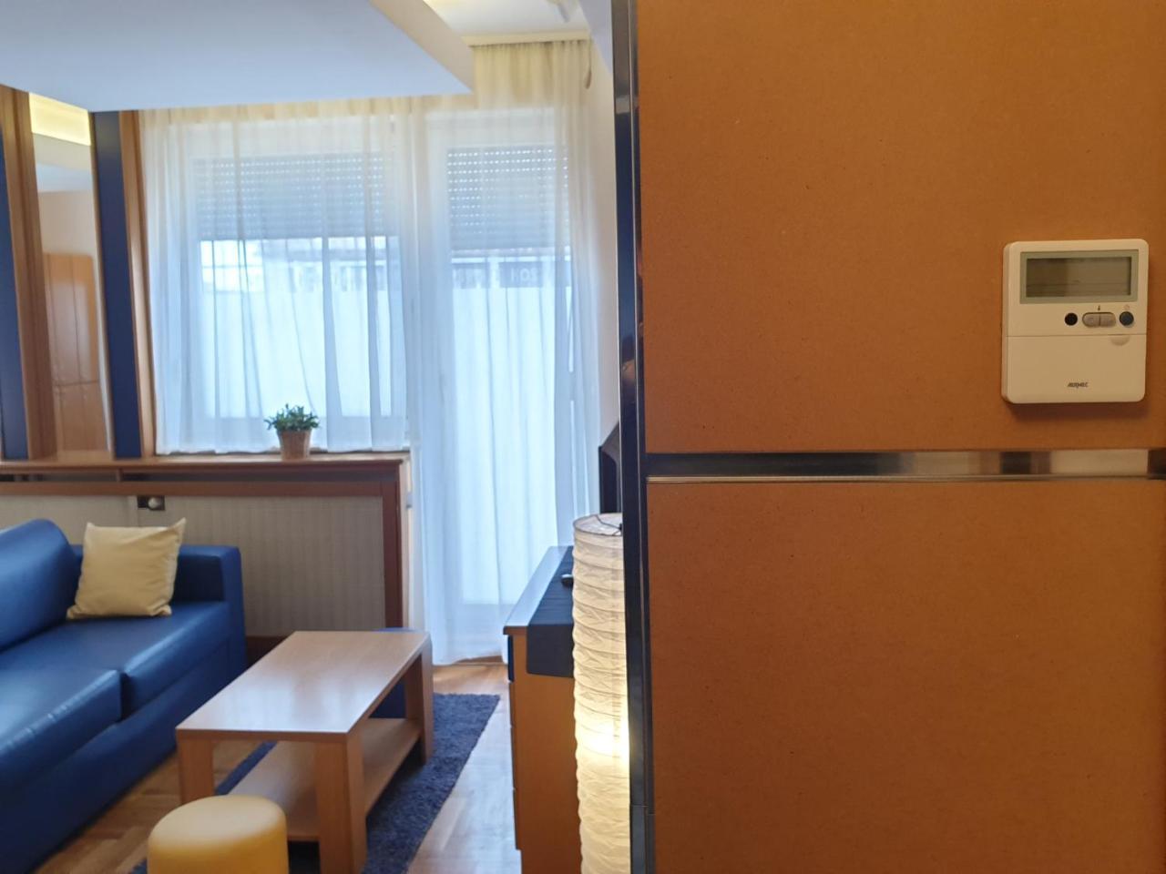Spirit Hostel And Apartments Beograd Ngoại thất bức ảnh